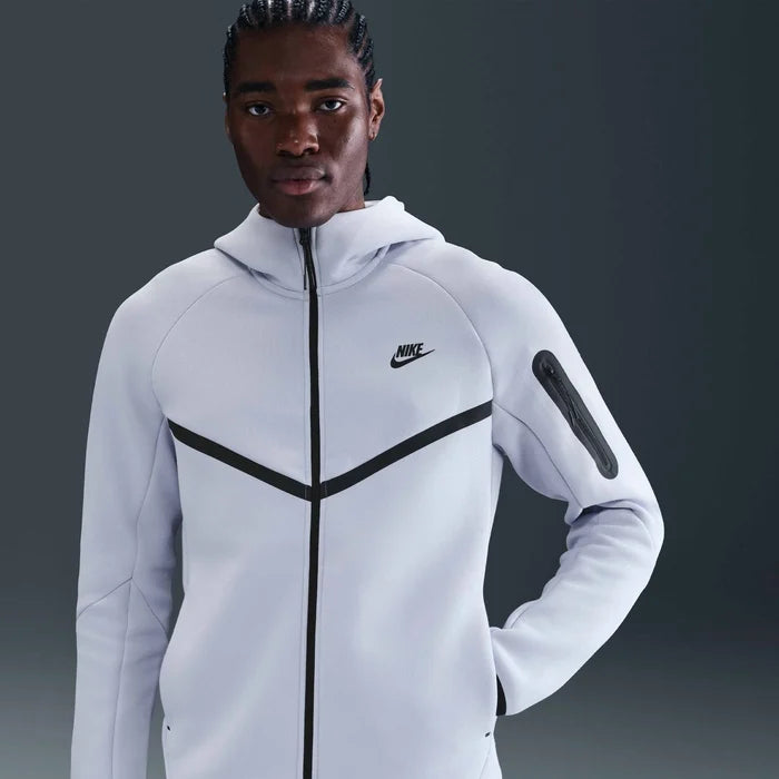 Set Nike Tech White
