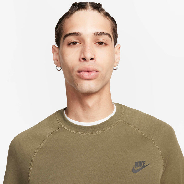 Φούτερ Λαιμόκοψη Nike Sportswear Tech Fleece olive