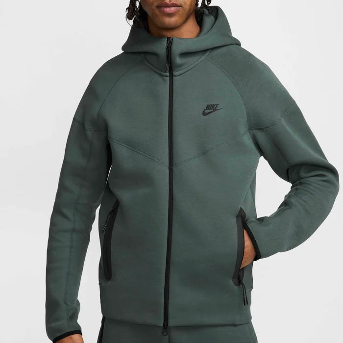 Nike Sportswear Tech Fleece Windrunner Green