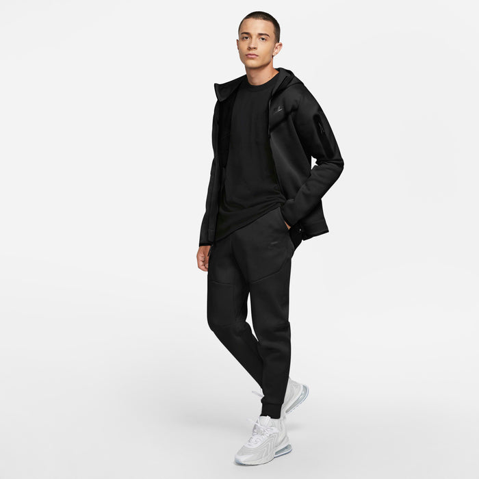 Παντελόνι Nike Sportswear Tech Fleece black