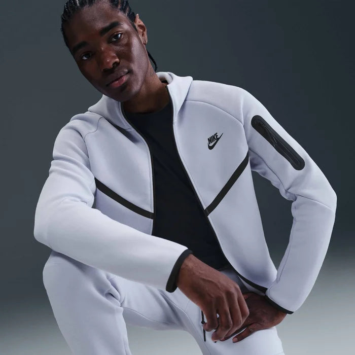 Set Nike Tech White