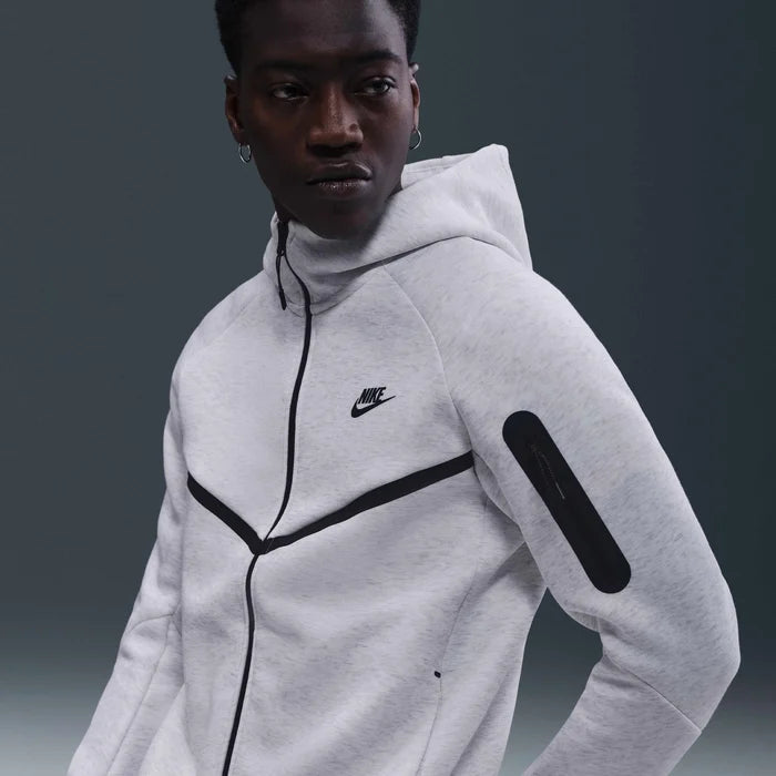 Set Nike Tech Gray
