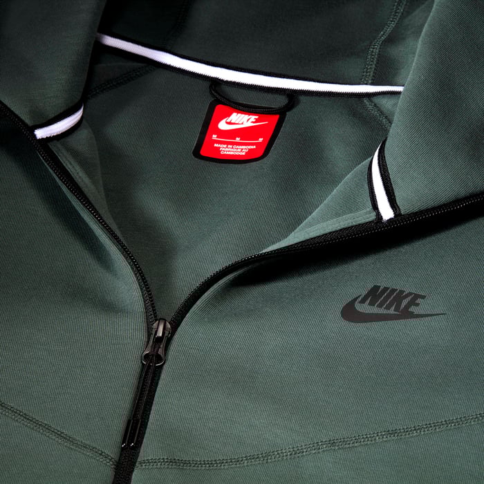 Nike Sportswear Tech Fleece Windrunner Green