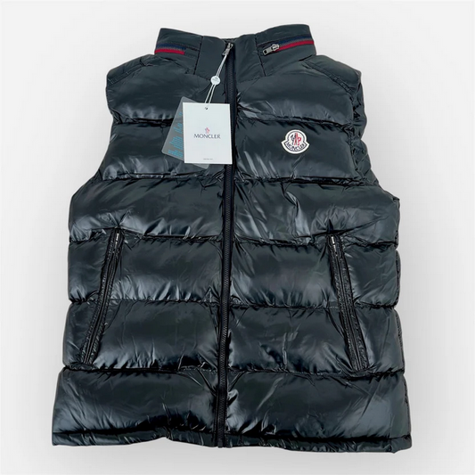 Moncler Αμάνικο Μπουφάν