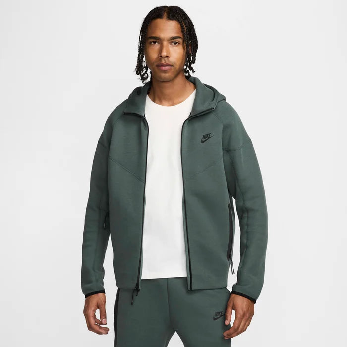 Nike Sportswear Tech Fleece Windrunner Green
